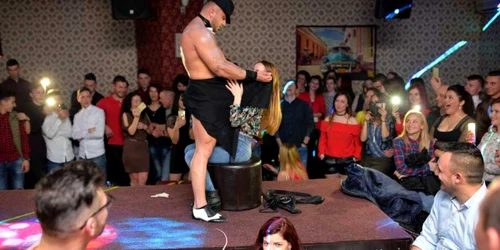 show erotic vaslui