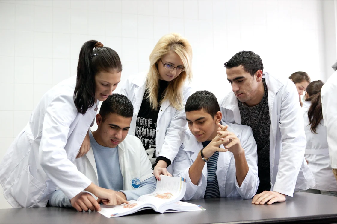 Studenți străini  Sursa foto: Arhiva UMF Iași 