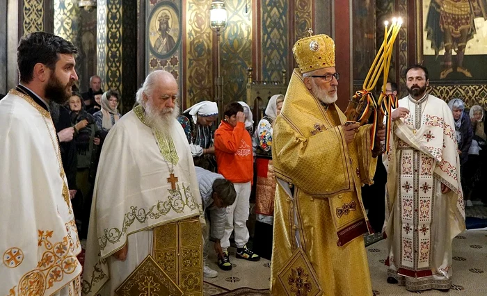 ÎPS Calinic, arhiepiscopul Argeșului și Muscelului FOTO Arhiva personală