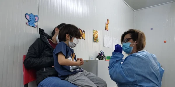 A început campania de vaccinare anti-COVID a copiilor mici FOTO Ş.Both