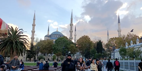 Piața Sultanahmet și Moscheea Albastră Istanbul Foto Daciana Stoica pentru Adevărul