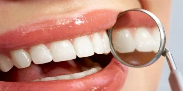 Leacuri contra gingiilor inflamate. Ce tratează această problemă dureroasă