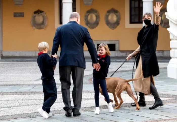 prinţesa Charlene foto click ro