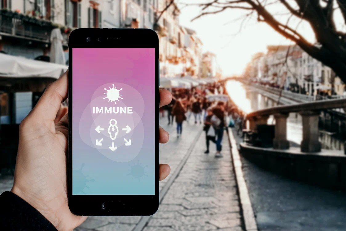 Oamenii renunță la telefoanele inteligente. Foto: Shutterstock (Arhivă)
