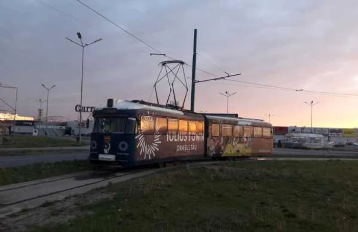 Tramvai la Shopping City Timişoara