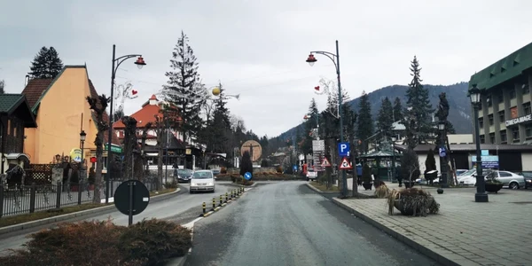 sinaia in scenariu rosu