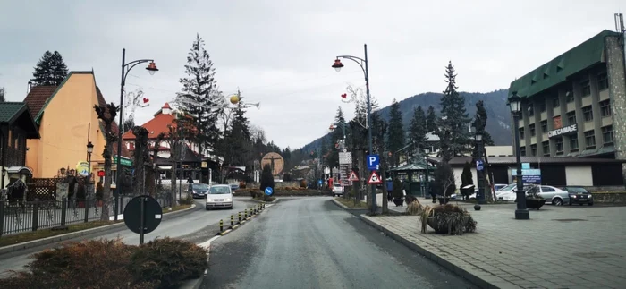 Sinaia a intrat în scenariul roşu pentru a patra oară FOTO Diana Frîncu