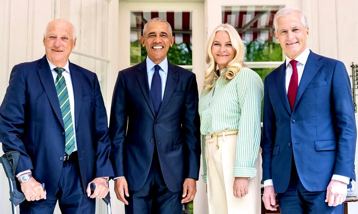 Barack Obama cu Regele Harald al Norvegiei și Prințesa Mette Marit la Palatul regal din Oslo   Casa Regală norvegiană jpg