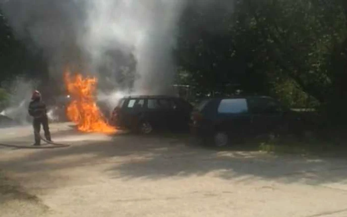 Pompierii au stins incendiul