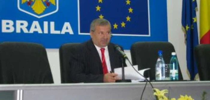 Gheorghe Bunea Stancu, preşedintele CJ nu vrea să renunţe la angajaţi