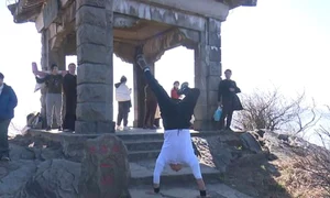 sun guo shan maini munte captura video jpg