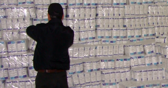 Poliţiştii se află la faţa locului pentru cercetări 