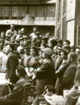 Adunarea salariaţilor Uzinei de motoare din Reşiţa, la naţionalizarea înteprinderii (© „Fototeca online a comunismului românesc”, cota: 174/1948)