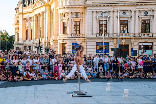 Muzică live și scenă deschisă pentru tineri artiști, în acest weekend la „Străzi deschise – București” (foto: ARCUB)