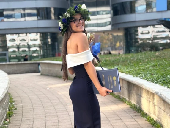 Povestea avocatei românce din Torino care a absolvit Dreptul în trei ani, cu o teză despre Ceaușescu. „În ultimul an și jumătate am susținut 21 de examene”