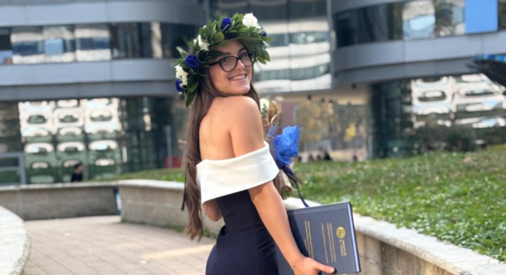 Povestea avocatei românce din Torino care a absolvit Dreptul în trei ani, cu o teză despre Ceaușescu.  „În ultimul an și jumătate am susținut 21 de examene”