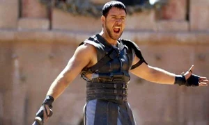 russell crowe gladiatorul jpeg