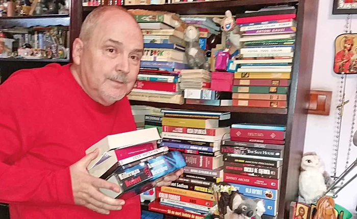 Eugen Cristea este un împătimit al cărţilor poliţiste şi SF