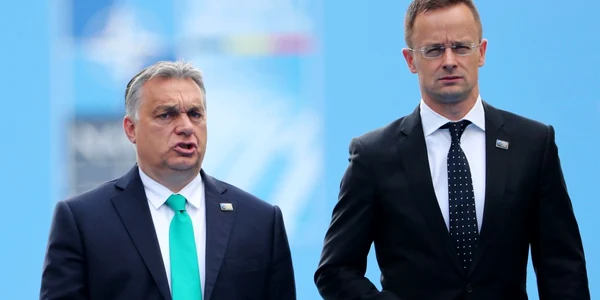 Viktor Orban si Peter Szijjarto FOTO EPA-EFE