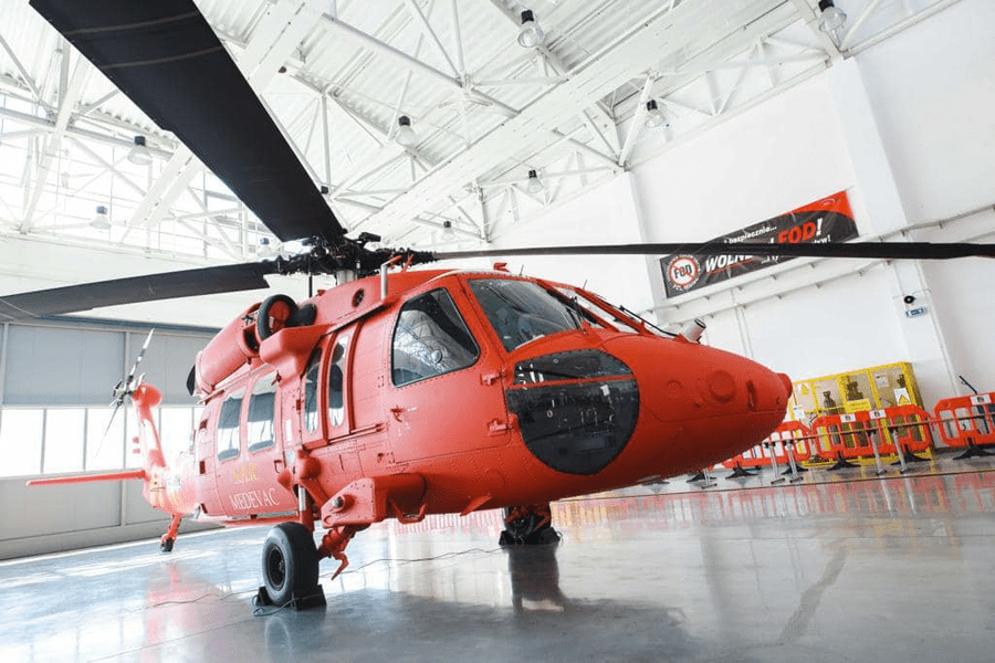 Primul elicopter Black Hawk S-70M destinat României a ieșit la zbor VIDEO