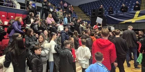 fani dinamo handbal foto gsp jpg