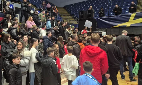 fani dinamo handbal foto gsp jpg