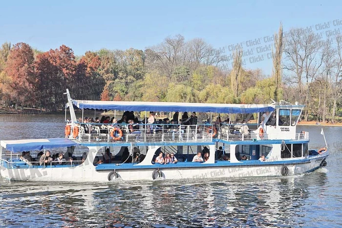 Alexandru, Răzvan şi Alex s-au plimbat ieri toată ziua cu bicicletele în parc (Fotografii: Sever Gheorghe)