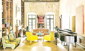 Holul casei este  impresionant jpeg