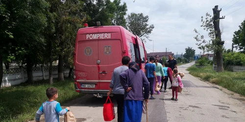 Persoane evacuate ISU Dolj jpg