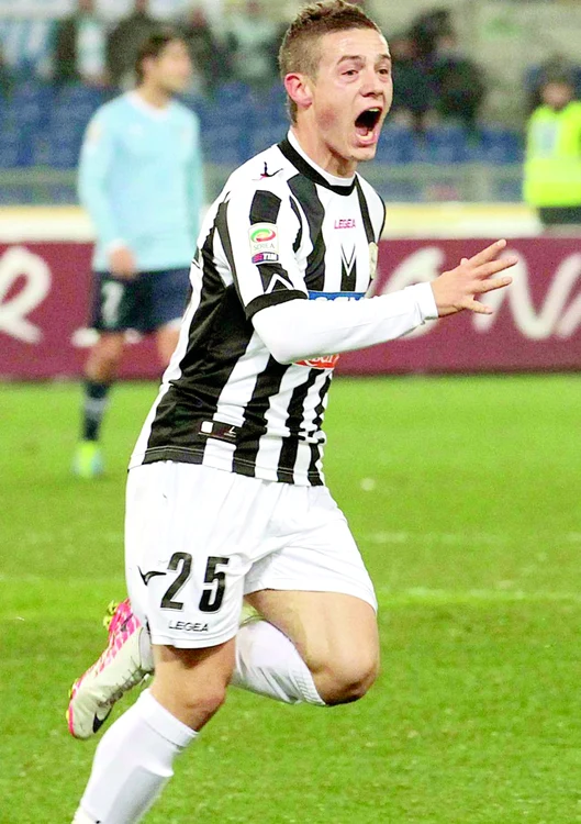
    Torje a revenit  cu gol în echipa  lui Udinese (Foto: Reuters)  