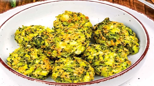 chiftelute de urzici cu broccoli jpg