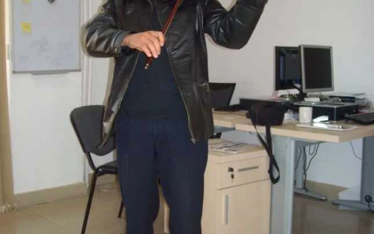 Târgovişte: Justin Gropescu, violonistul electrician la UPET