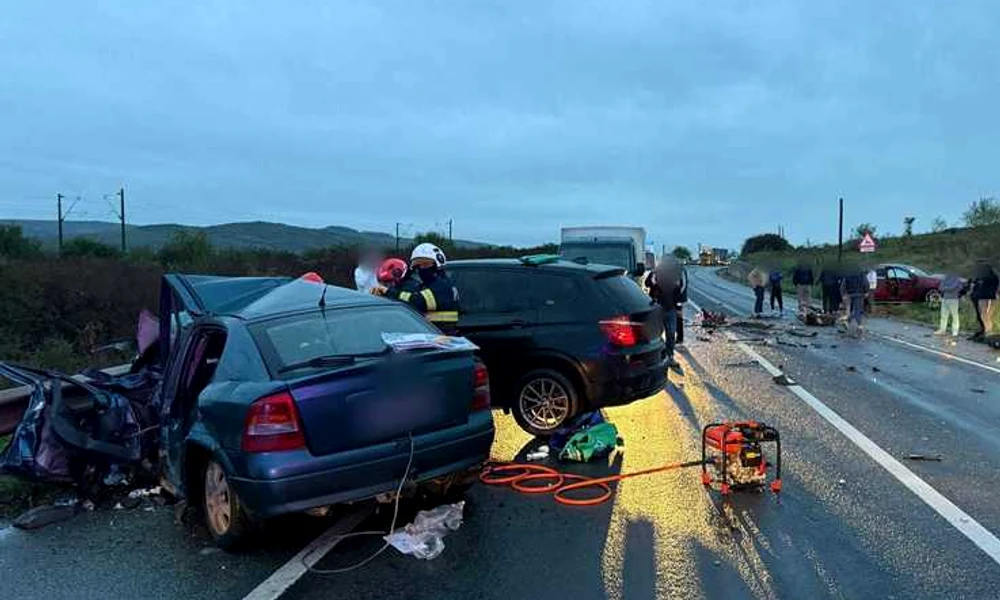 Accident grav pe DN 1C, în judeţul Cluj FOTO: IPJ Cluj