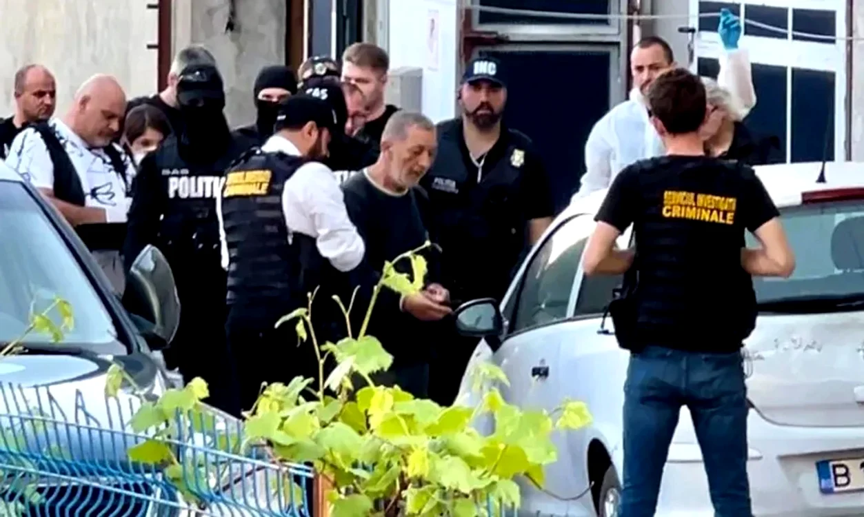 Percheziții la suspectul acuzat de crima odioasă. FOTO g4media.ro