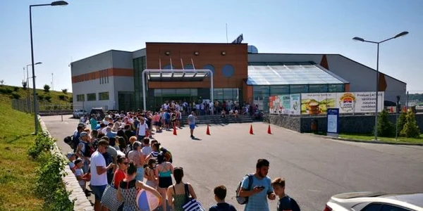 coada aqua-park botosani FOTO Ovidiu Porohniuc
