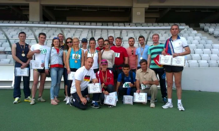 Cele două sportive au reprezentat cu cinste STPF Mehedinţi