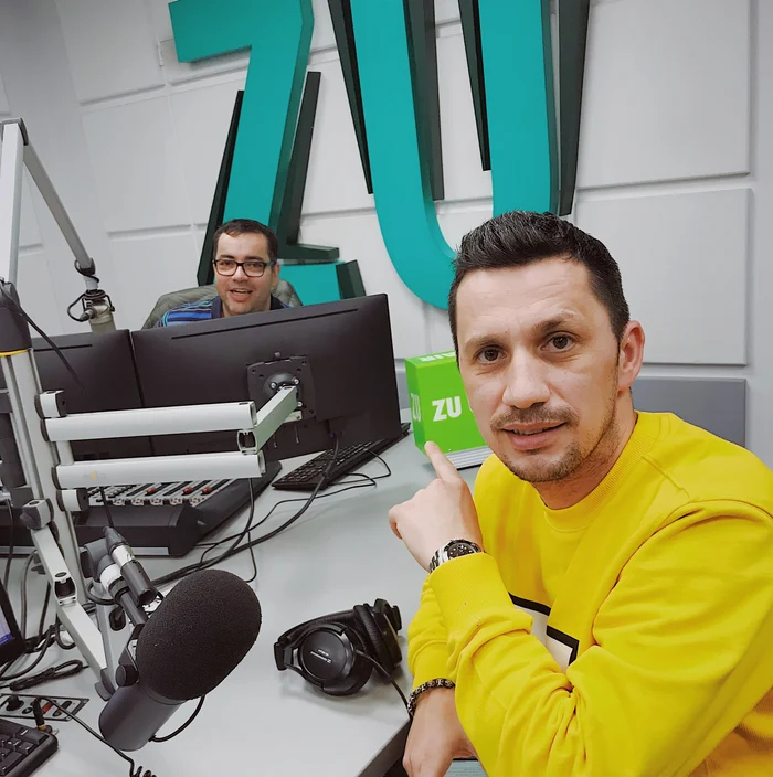 2 flick domnul rima antena stars radio zu 1 jpg jpeg