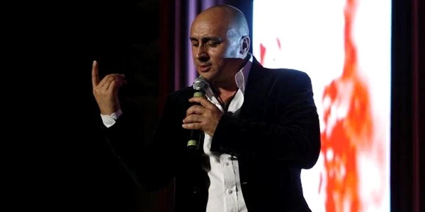 Marcel Pavel vă va răsfăţa iubitele cu hitul "Frumoasa mea"