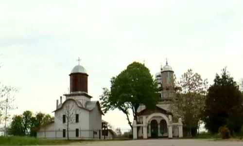 biserica curcani jpeg