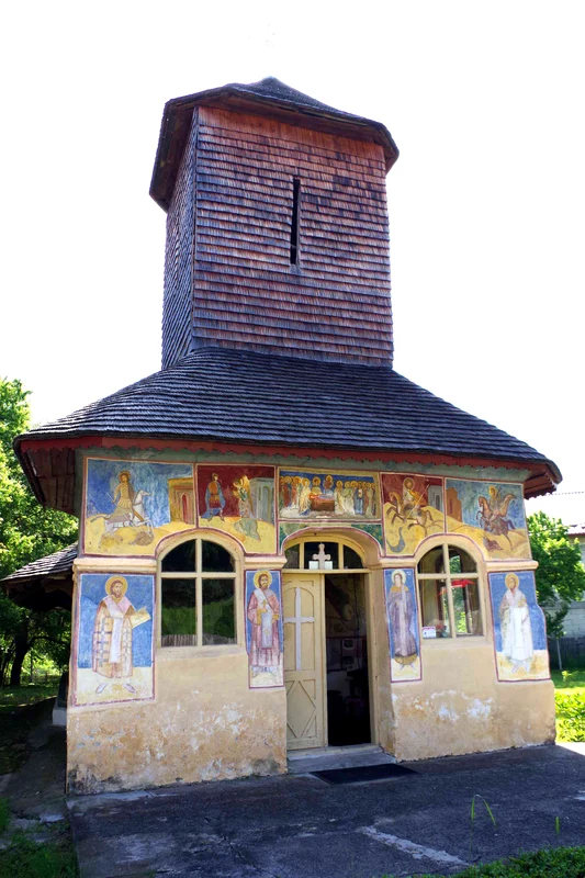 Biserica de lemn „Adormirea Maicii Domnului” – Glâmbocu Foto: INP jpg