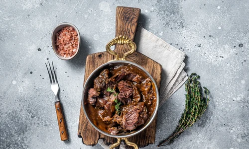 shutterstock 2139576161 jpg