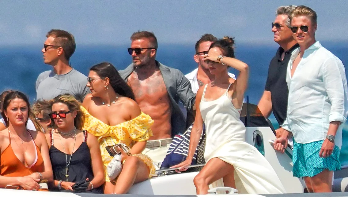 Soții Beckham la Saint Tropez (6) jpg