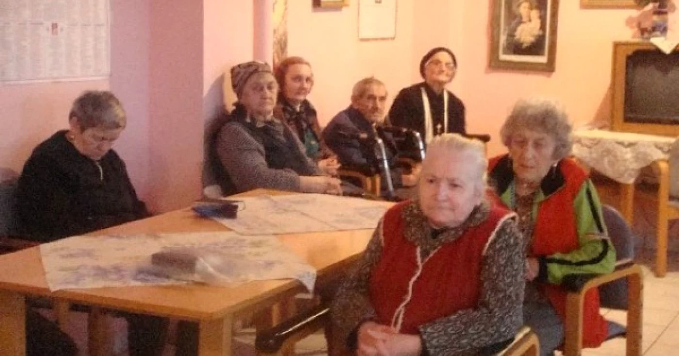 Vârstnicii beneficiază de cele mai bune condiţii