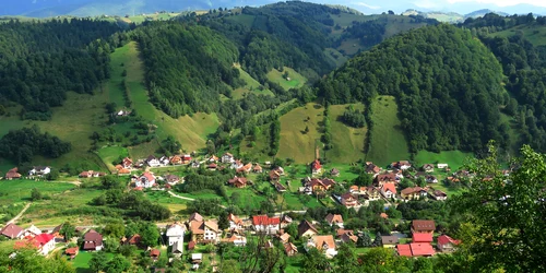 1920px Culoarul Bran Rucăr ( Rucăr Bran ) jpg