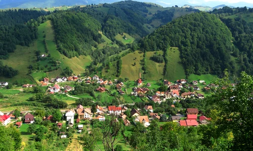 1920px Culoarul Bran Rucăr ( Rucăr Bran ) jpg