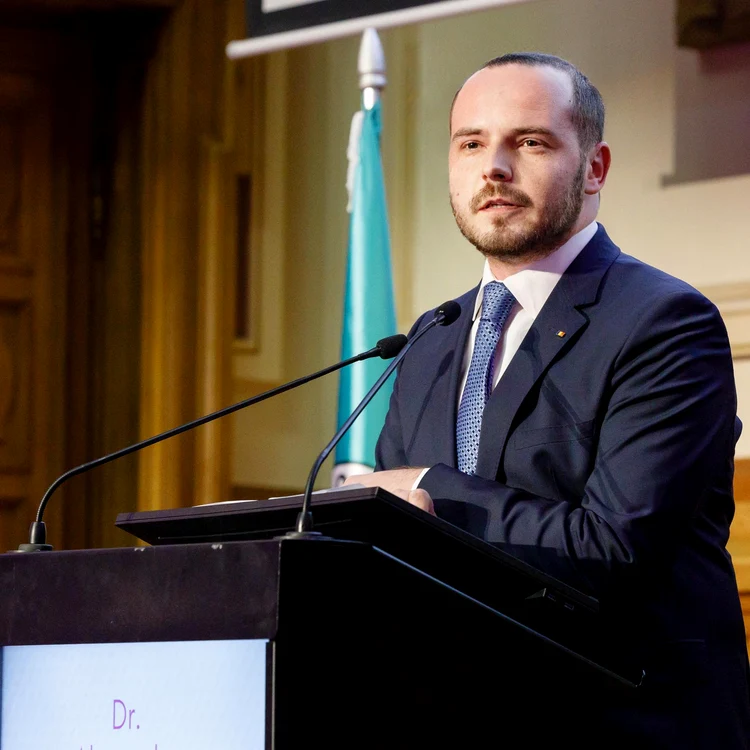 Alexandru Rogobete promite controale la clinicile private. FOTO: arhivă