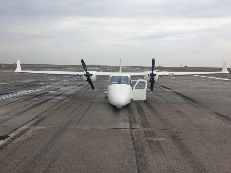  Situație de urgență pe aeroportul Kogălniceanu: o aeronavă școală a revenit la sol fără tren de aterizare