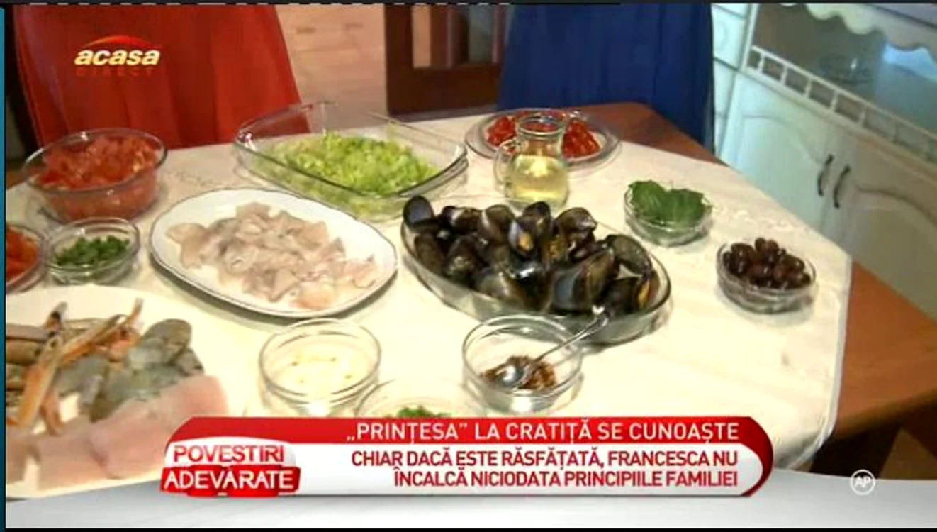 Francesca i-a așteptat pe reporterii Acasă TV cu o masă plină de bunătăți (captură: Acasă TV)
