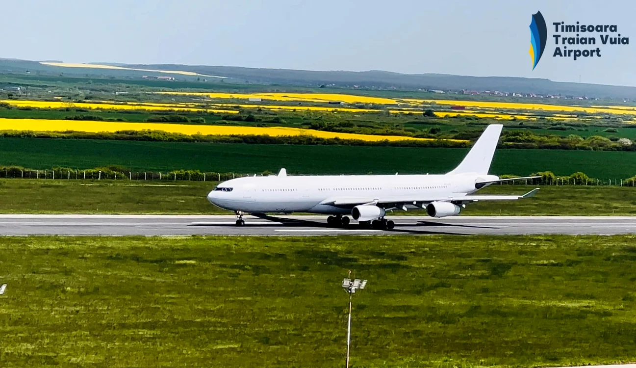 Aeronava companiei Legend FOTO Aerportul Timișoara