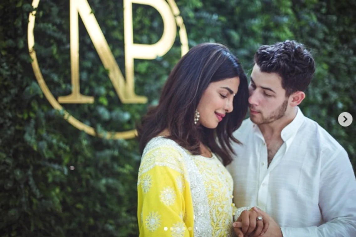 Priyanka Chopra si Nick Jonas 1 jpeg